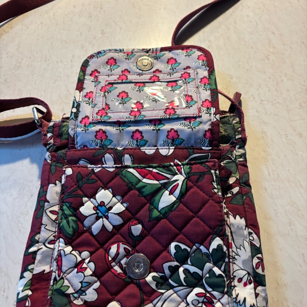 Vera Bradley Cross Body Bag - Picture 3 of 3